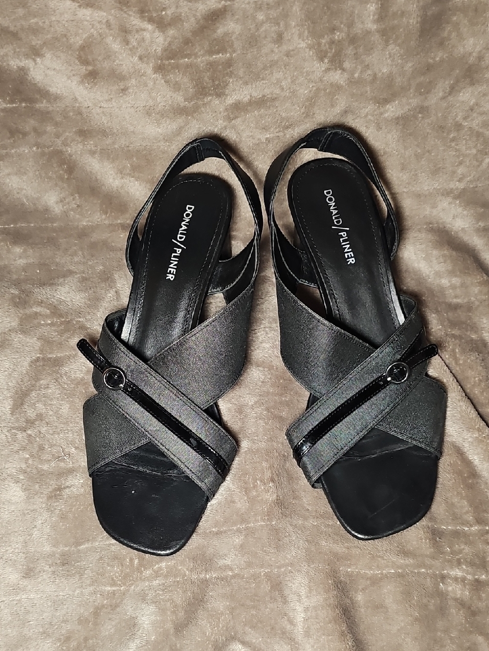 Donald J. Pliner Radly Black Leather Slingback Octaganal Heel Size 9 Womens